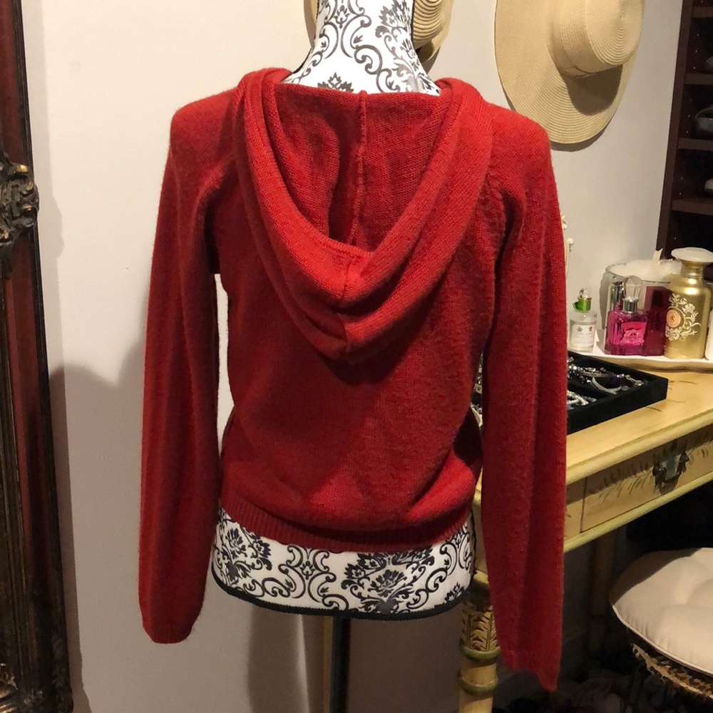 Sweater - Picture 2 of 2